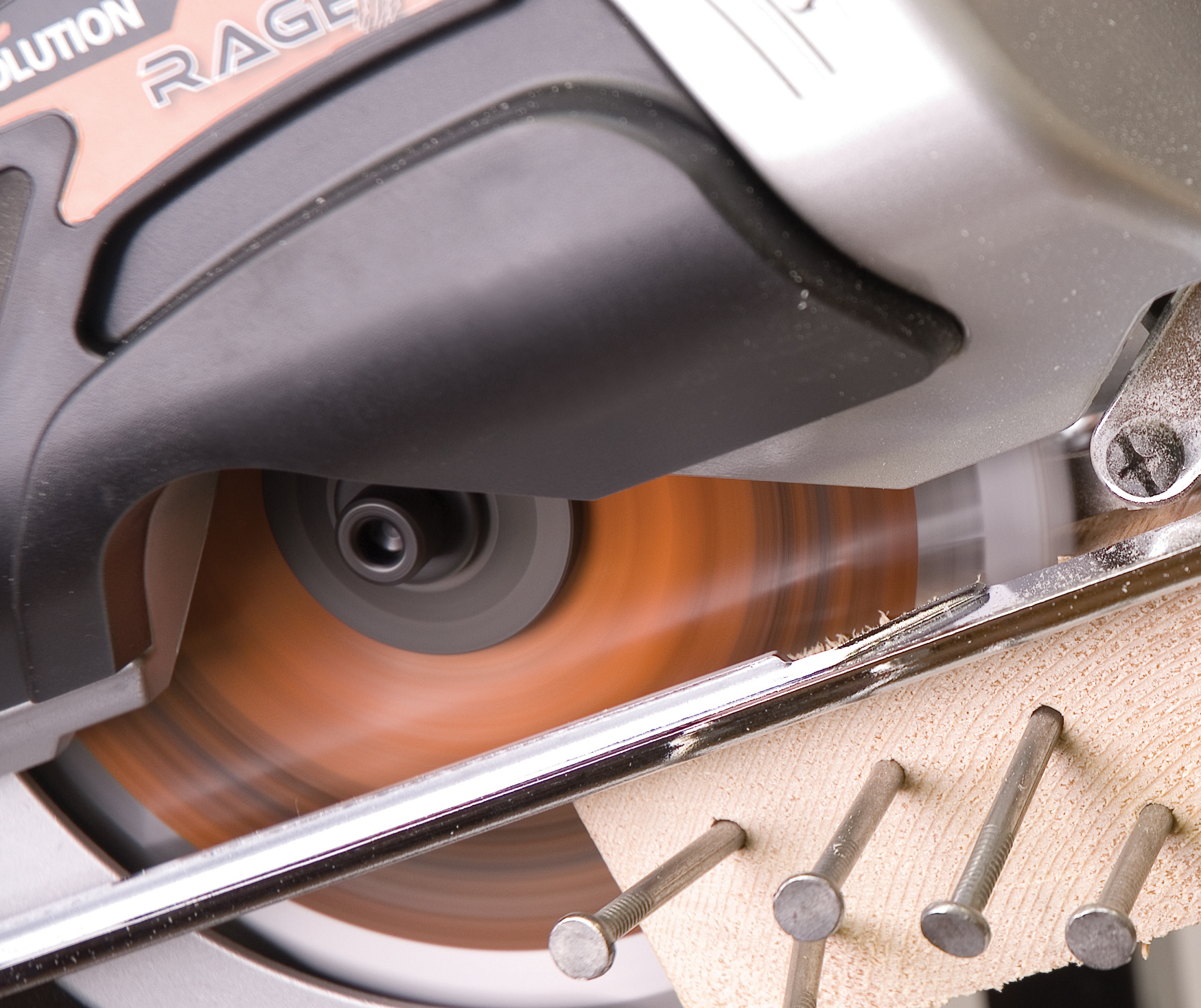 Evolution Rage 185mm Multipurpose Circular Saw inc TCT Blade » Product